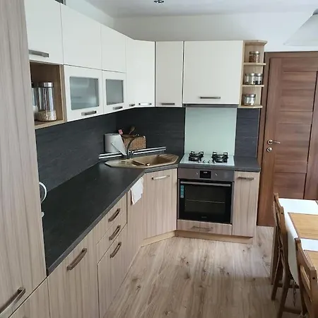 Velky Apartman 2-4 Osob V Srdci Tatier Liptovsky Hradok Exterior photo