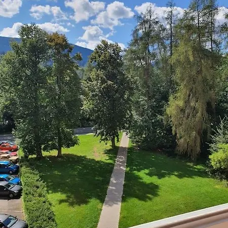 Velky Apartman 2-4 Osob V Srdci Tatier Liptovsky Hradok Exterior photo